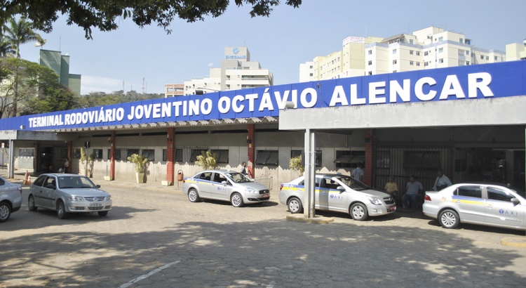 Terminal Rodoviário de Viçosa ganha letreiro de identificação