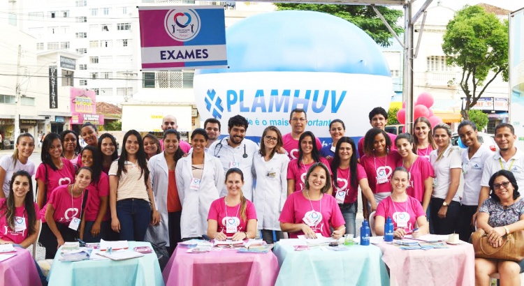 Feira de Saúde do Plamhuv na Praça Silviano Brandão