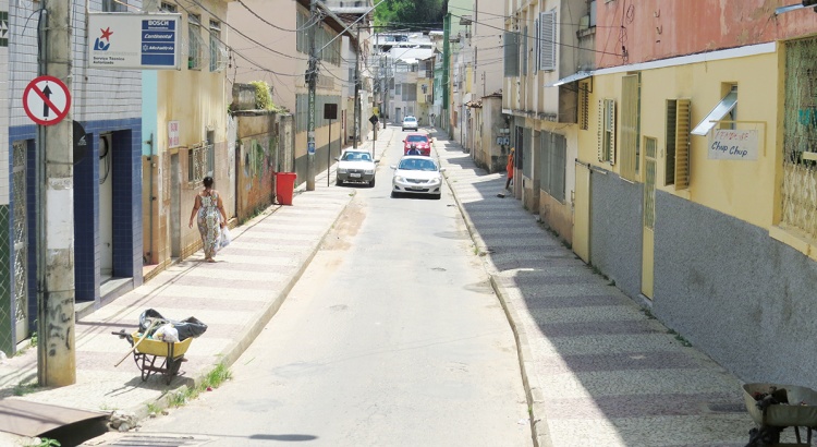 Vereador quer estacionamento na Rua Dona Gertrudes