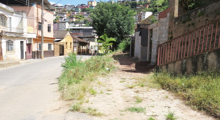 Viçosa está perdendo via férrea para os espertinhos