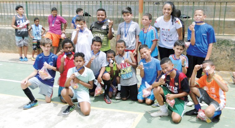 Projeto auxilia desenvolvimento escolar de alunos