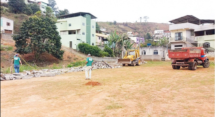 Prefeitura iniciou construção da praça do Novo Silvestre