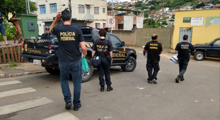 Operação VICIOSA, da Polícia Federal, apreende cigarros contrabandeados na cidade