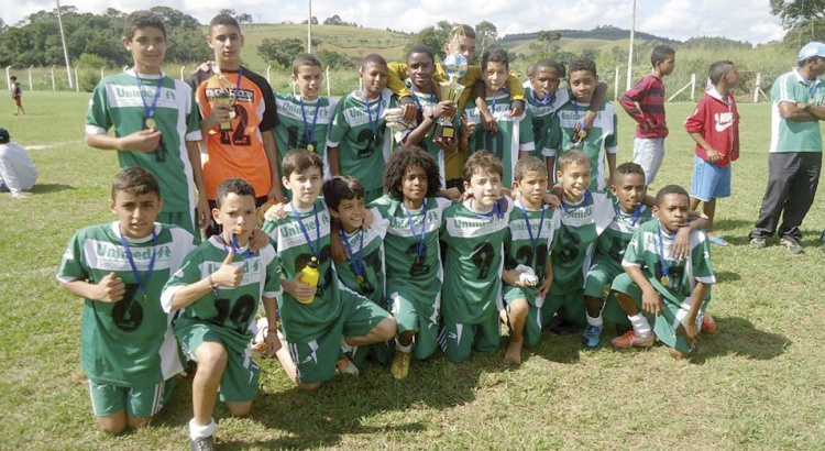 VEL e Tecendo Sonhos são campeões nas categorias de base