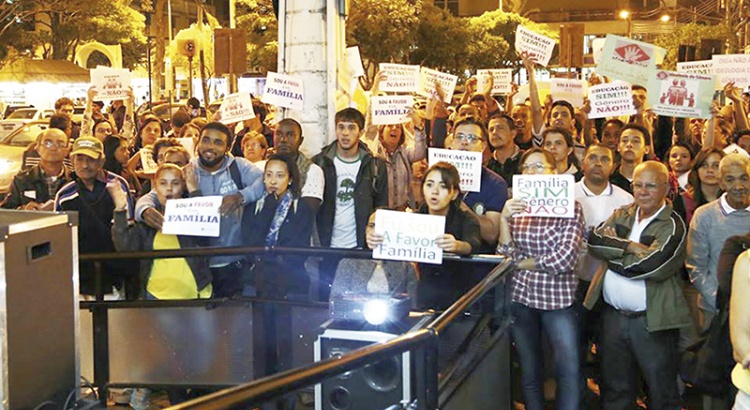 Plano Municipal de Educação Ideologia de gênero gera polêmica e tumulto na Câmara